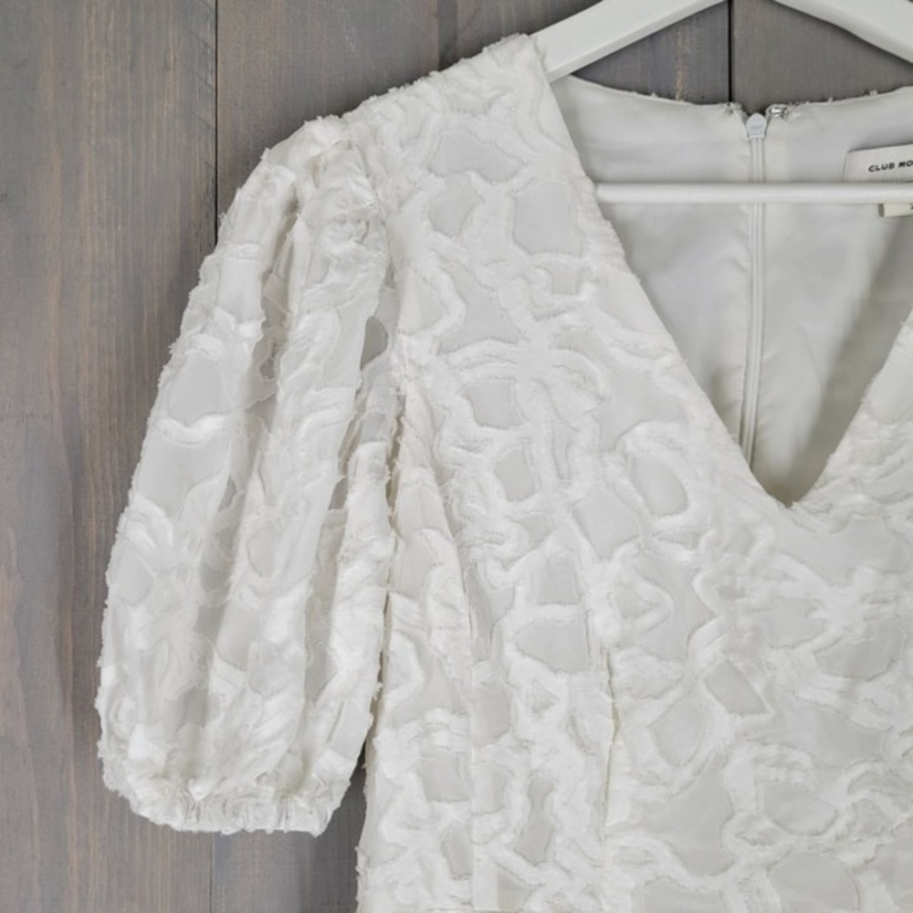 Club‎ Monaco Mini Dress Womens 2 White Textured Puff Sleeve V-Neck A-Line Garden - Picture 4 of 11
